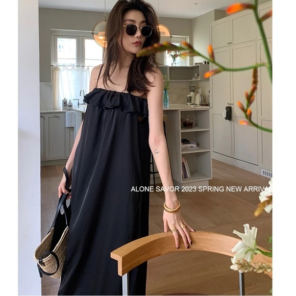 J.Crew,Year-Round Black Cotton Off-Shoulder Ruffle Tiered Midi Dress, Size XS - Picture 3 of 12